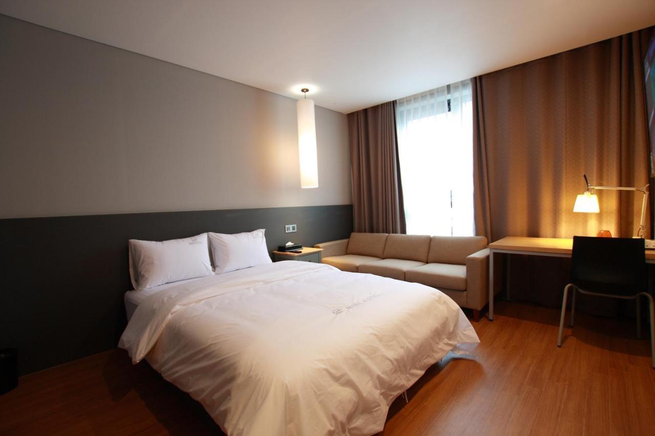 Mini Hotel 141 Gyeongju Exterior photo